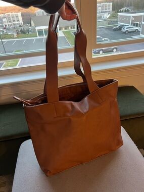 Universal Thread Brown Leather-Look Tote